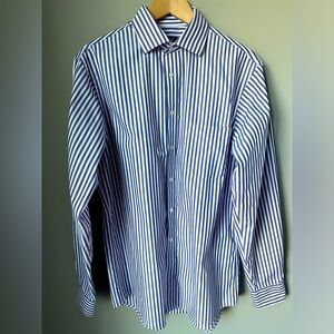 JOE 100% cotton button down shirt Oversized size M  easy care